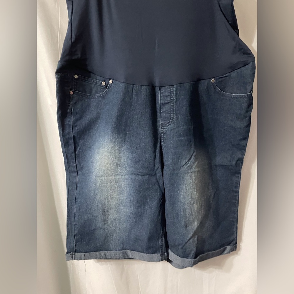 Bermuda Maternity Jean Shorts